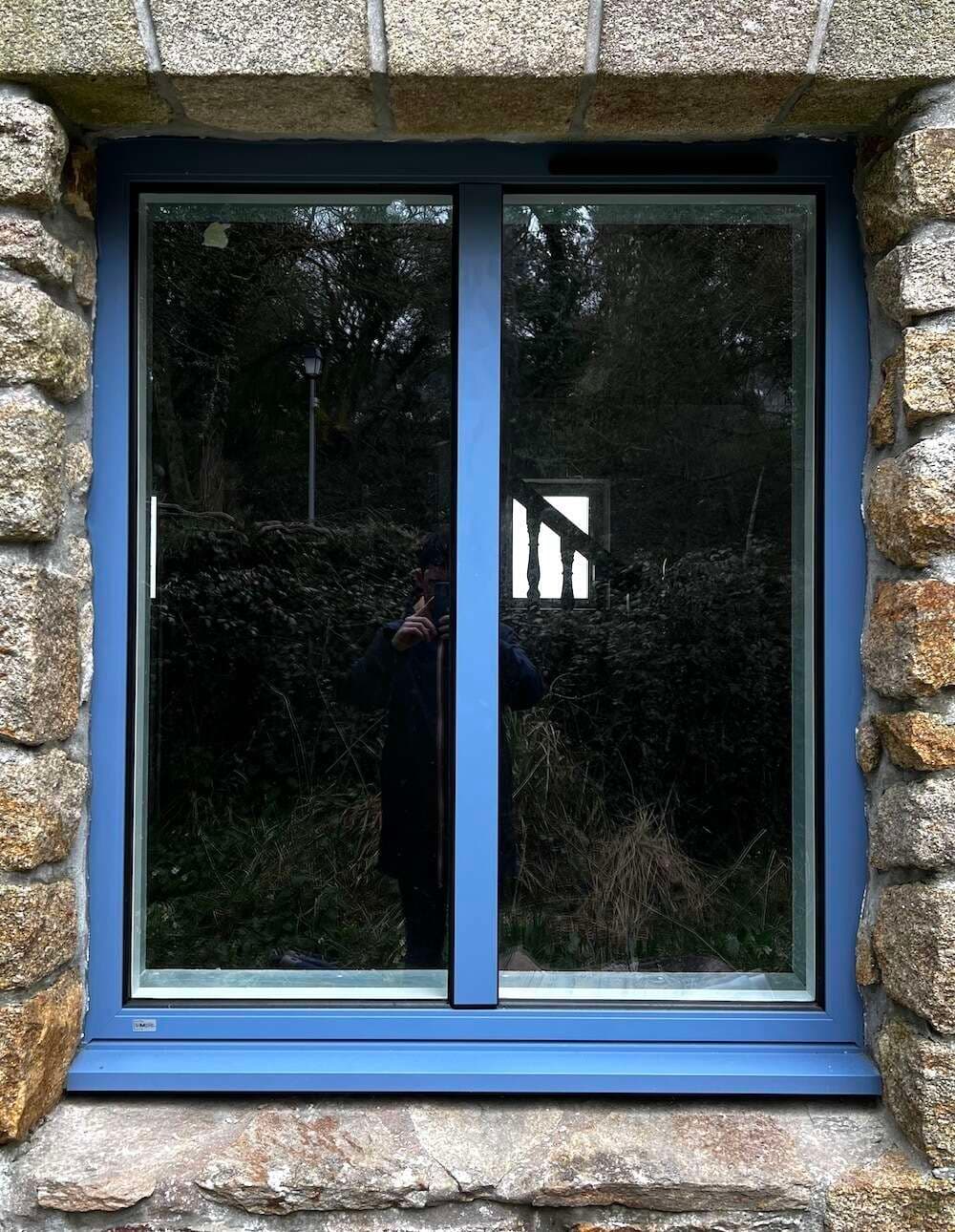 Fenêtre mixte (acier intérieur, alu extérieur)