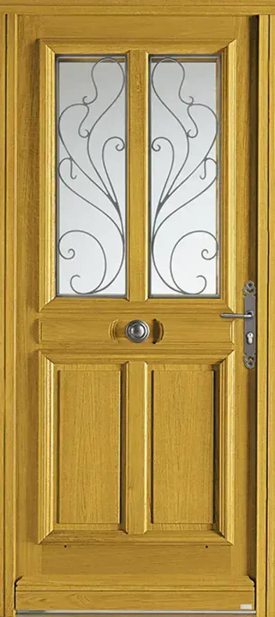 Porte d'entrée en bois modèle Aleria, bois clair, à deux vitrages ornés de ferronnerie
