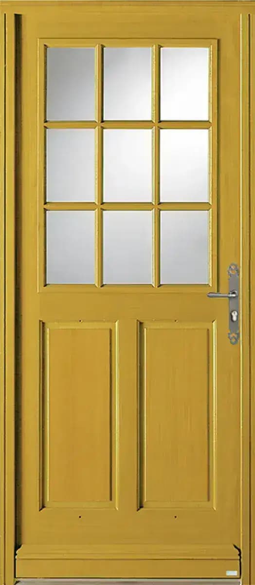 Porte d'entrée en bois modèle Auray, bois miel, à neuf carreaux vitrés et deux panneaux moulurés